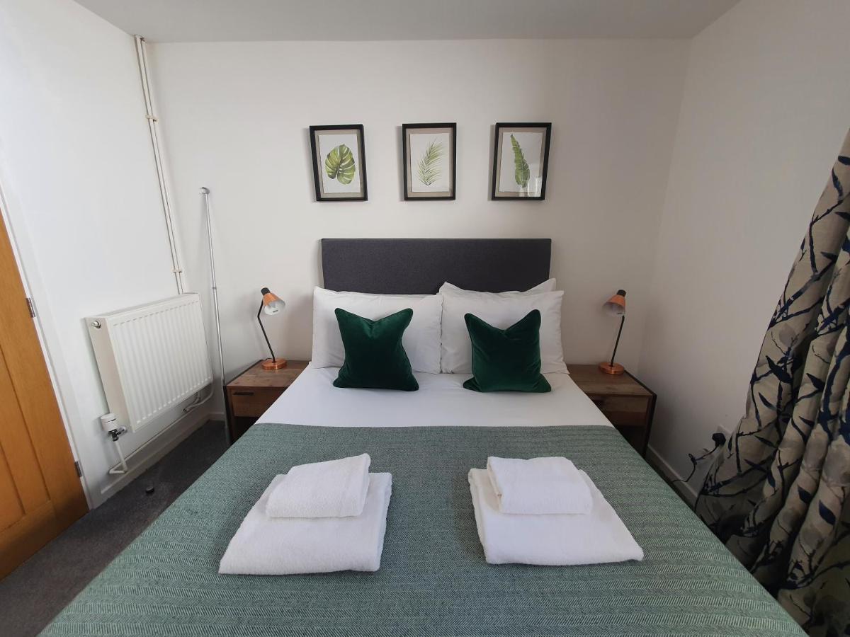 North Cambridge Guesthouse By Payman Club Екстериор снимка